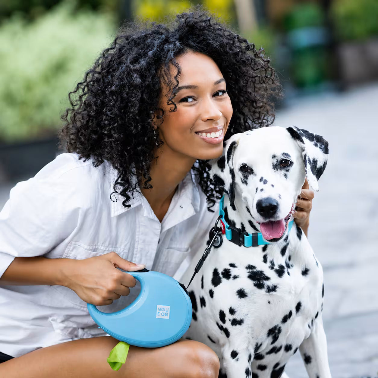 R-Leash Retractable Dog Leash – Reflective, Tangle-Free & Easy One-Hand Control